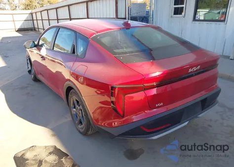 2025 Kia K4 Lxs из США, поврежденный, VIN 3KPFT4DE9SE221623